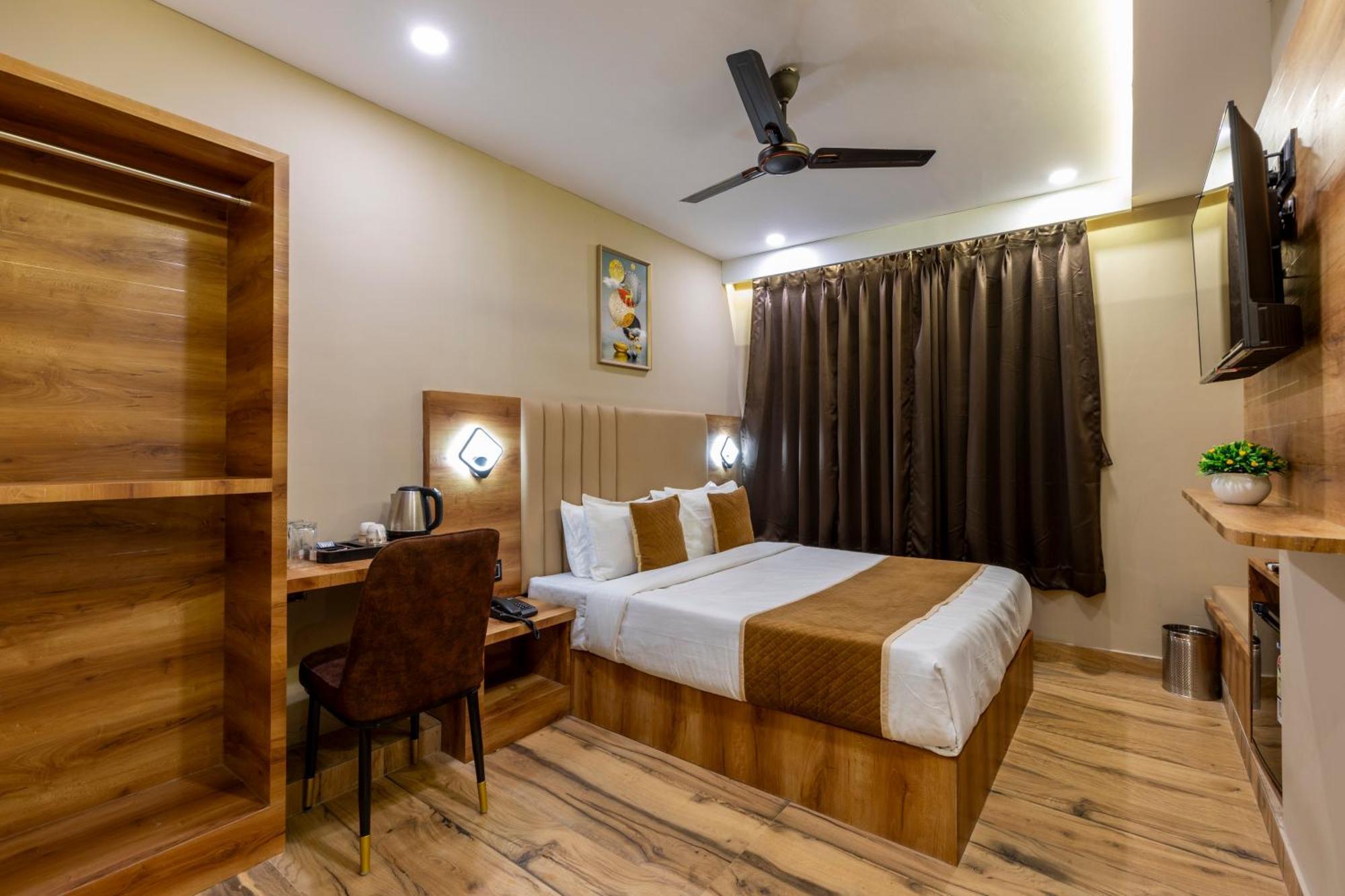Zara International Hotel Bombaj